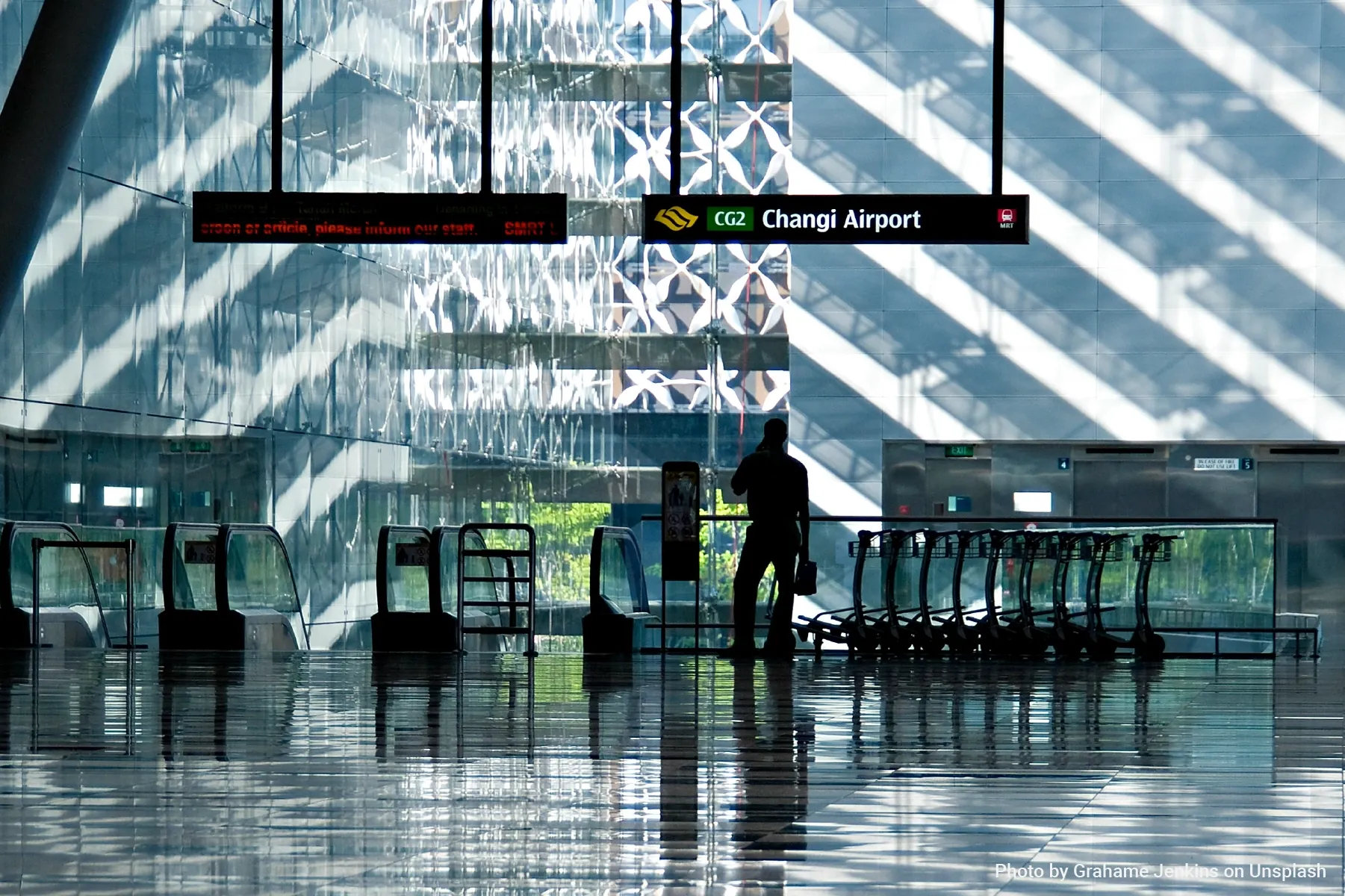 A Step-by-Step Guide to What to Do After You Land in Singapore