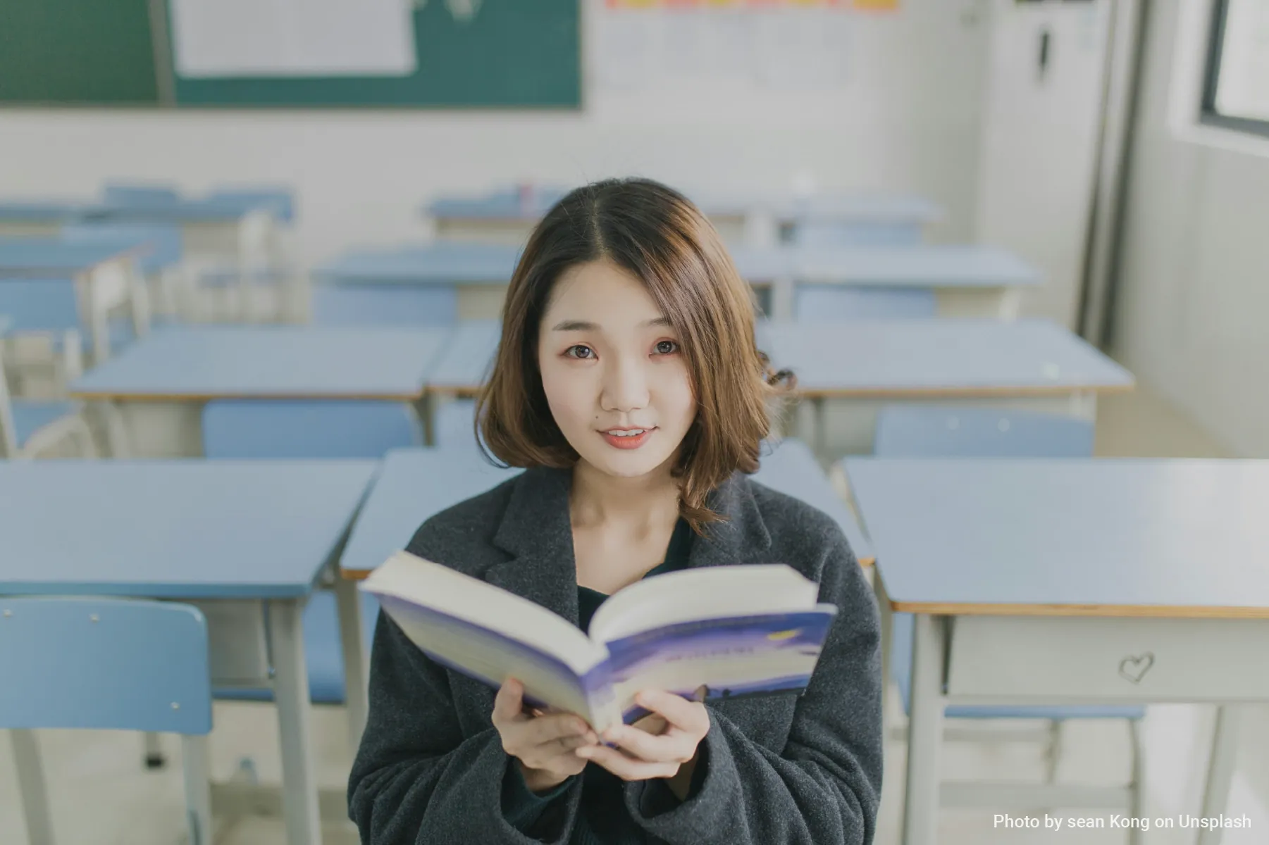 How to Up Your Language Game in Singapore : Foundational English Courses